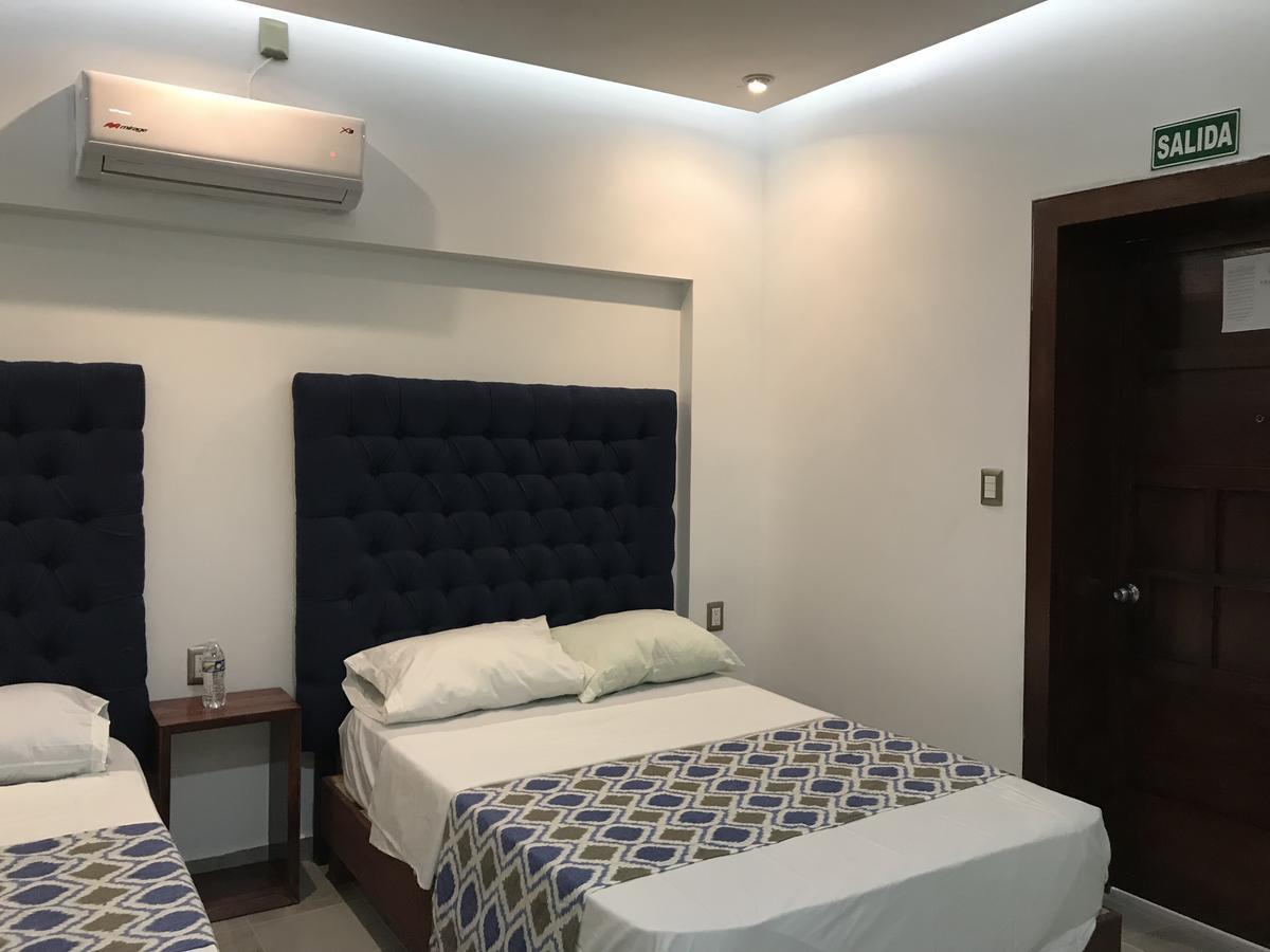 Hotel Plaza Amalia Tuxtla Gutiérrez Екстериор снимка